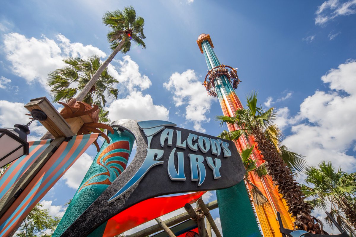 Not only are you dropping 300 feet... but you're also face first going 60 mph 🙌 Would you brave this ride at @bushgardens? #VisitFlorida 📸: @seaworld 📍: @visittampabay @buschgardens