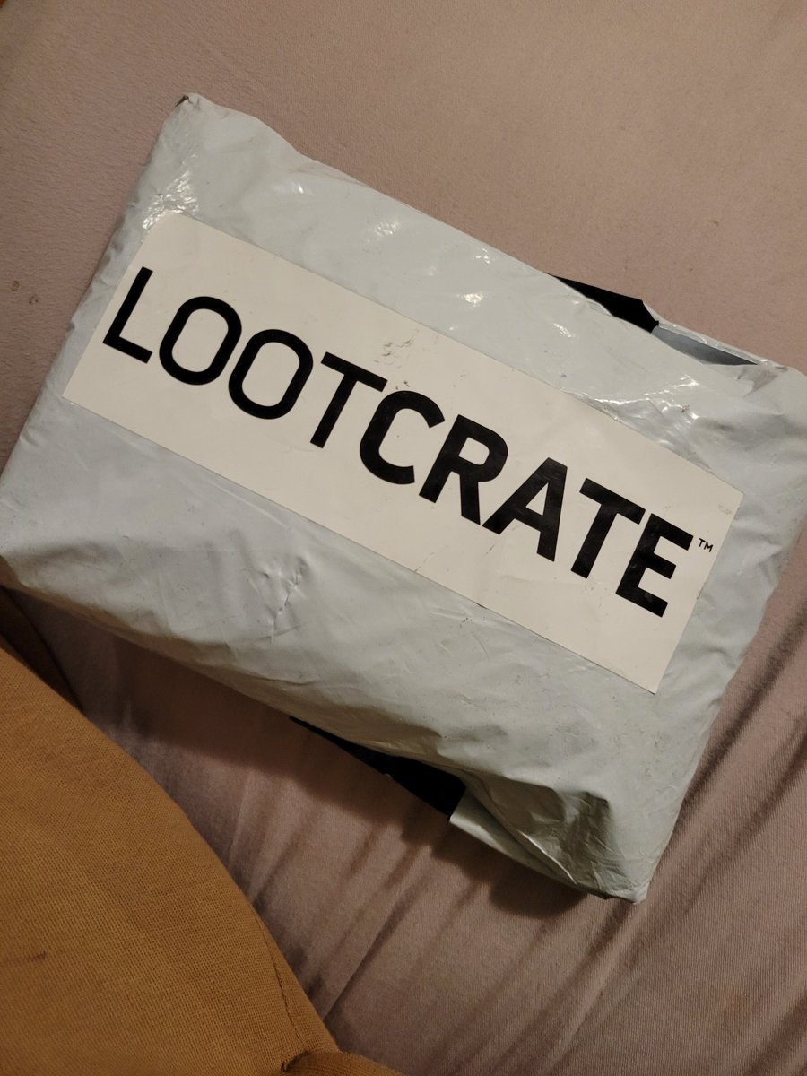 B_low_Blanco's tweet photo. @lootcrate no more black boxes?? Yall getting cheap wit it now or what?? https://t.co/BxNm1SSFF6