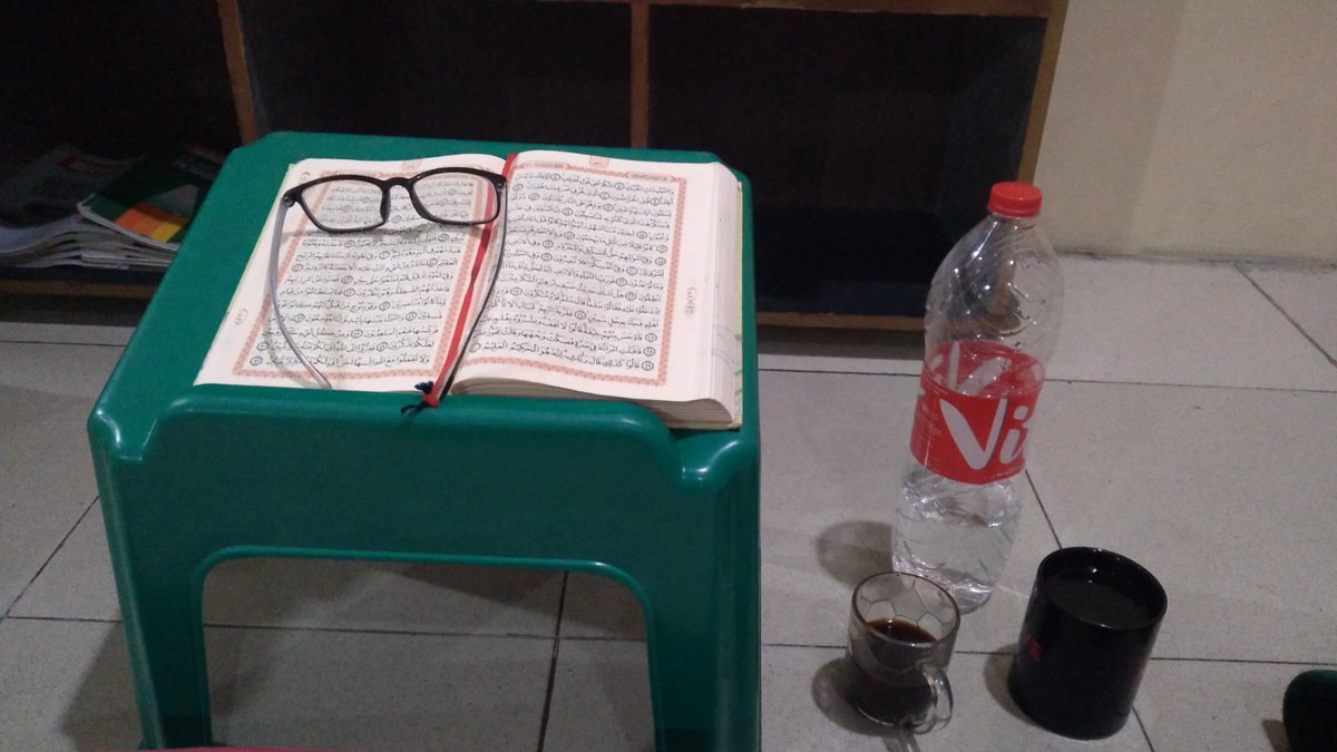 Kang_Ujar's tweet photo. 25 Ramadhan 1445
Rehat sejedag https://t.co/UgfHHQdMYV