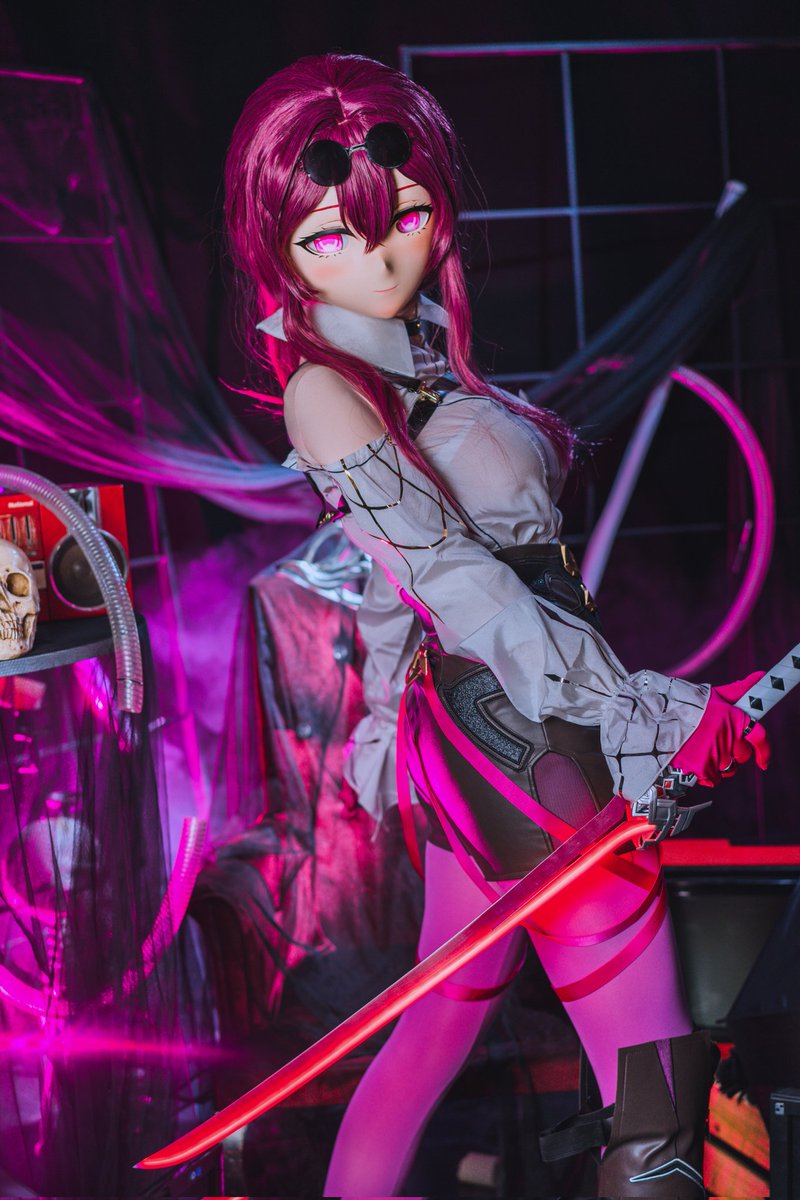 Misaka93222766's tweet image. 挤点牙膏，妈妈part2
最合乎（ ）的一集
头： @sakura_ingnai
📷：@sakura_ingnai
#崩坏星穹铁道 #卡芙卡 #kigurumi #崩壊スターレイル