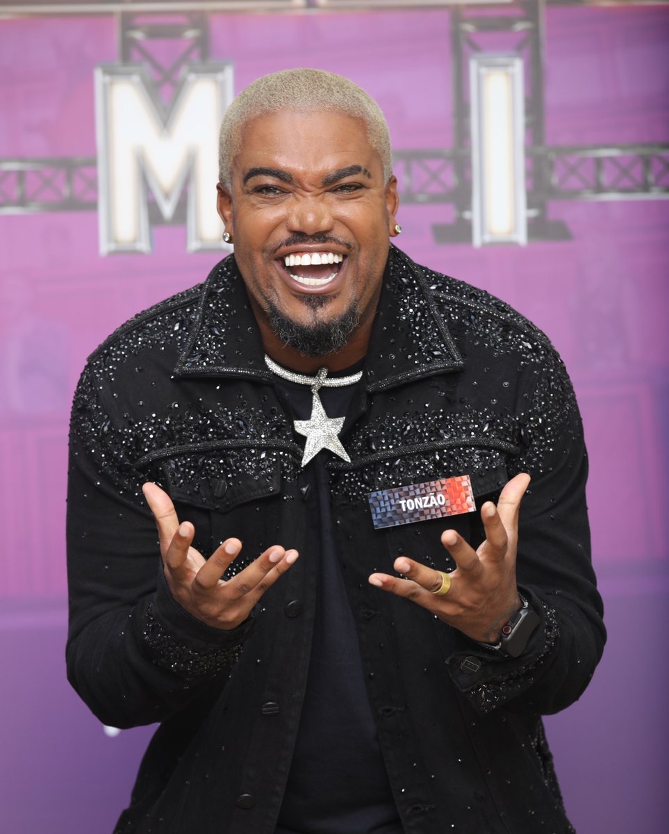 🚨 DA FAZENDA PARA O CANTA COMIGO: Lily Nobre e Tonzão Chagas, ex participantes de #AFazenda 15, são os novos jurados do #CantaComigo.

A sexta temporada começa no dia 14 de abril, às 18h.