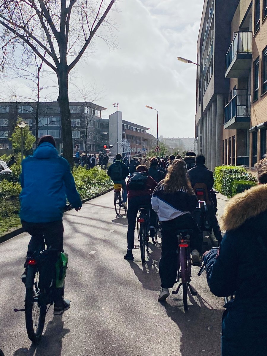 RuthJNelson's tweet image. As close to a traffic jam as I get on my daily commute: everyone halts as the bridge goes up for a few minutes! #cycling #netherands #bike #commute