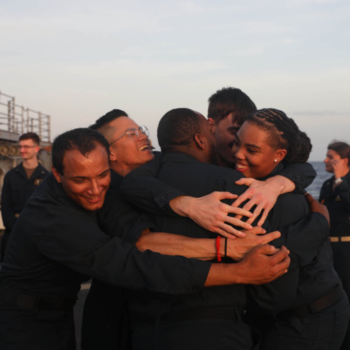 STAYING NAVY! @NAVSOUS4THFLT congratulates Logistics Specialist Second Class Sumbler on her re-enlistment aboard USS Leyte Gulf (CG 55). America's Battle Cruiser is deployed to @Southcom region to strengthen maritime partnerships and support @jiatfs operations.