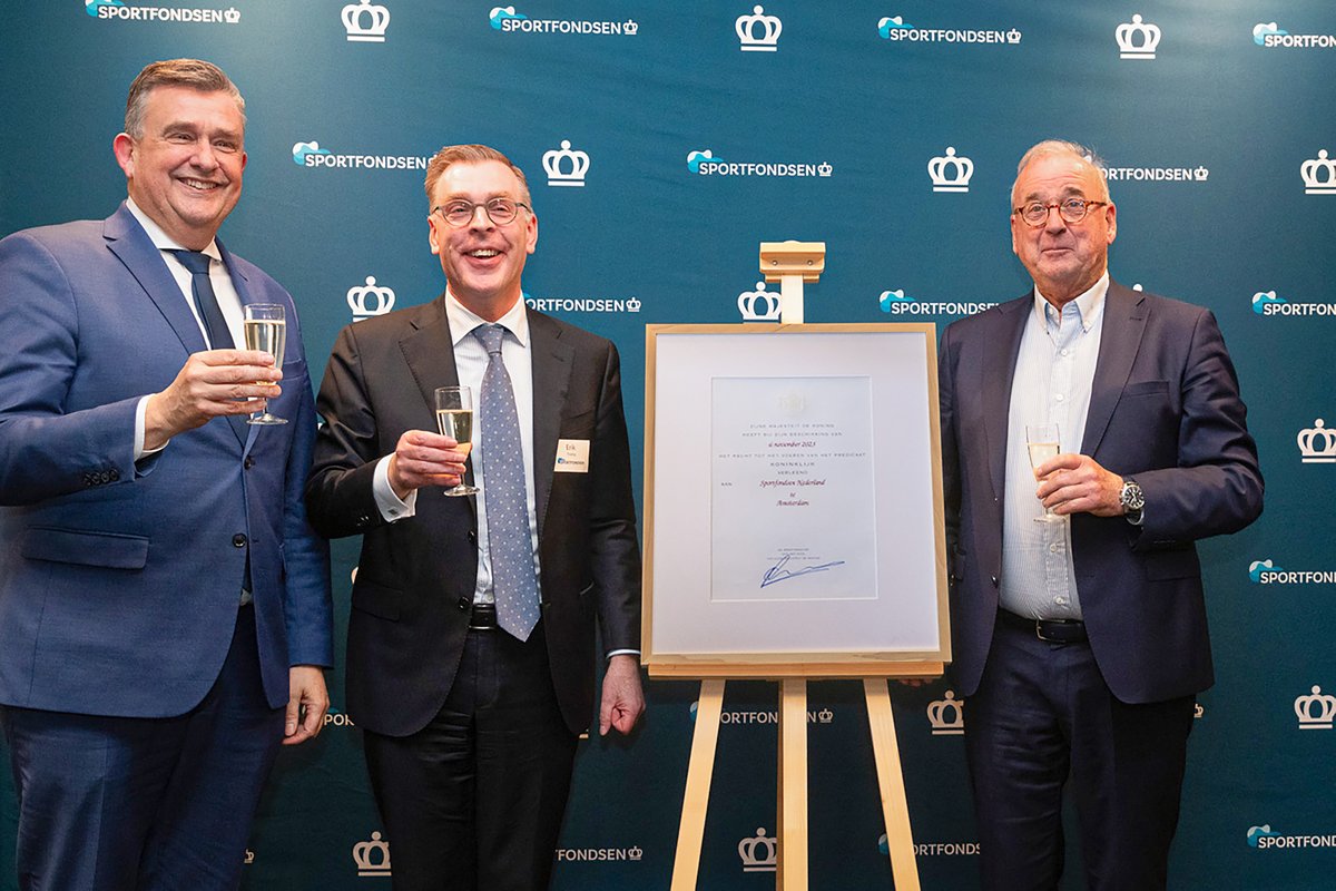 Een kroon op ons werk! Blij en trots met het Predicaat Koninklijk dat wij vandaag hebben ontvangen uit handen van gouverneur Emile Roemer, commissaris van de Koning in Limburg.

#koninklijk #sportfondsen100