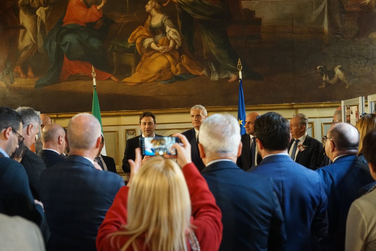 Anpasnazionale's tweet photo. Inaugurata oggi a Roma, presso la @Montecitorio, la mostra “Sempre accanto” racconta 120 anni dei volontari e delle volontarie delle pubbliche assistenze Anpas https://t.co/DummaVa5Ak