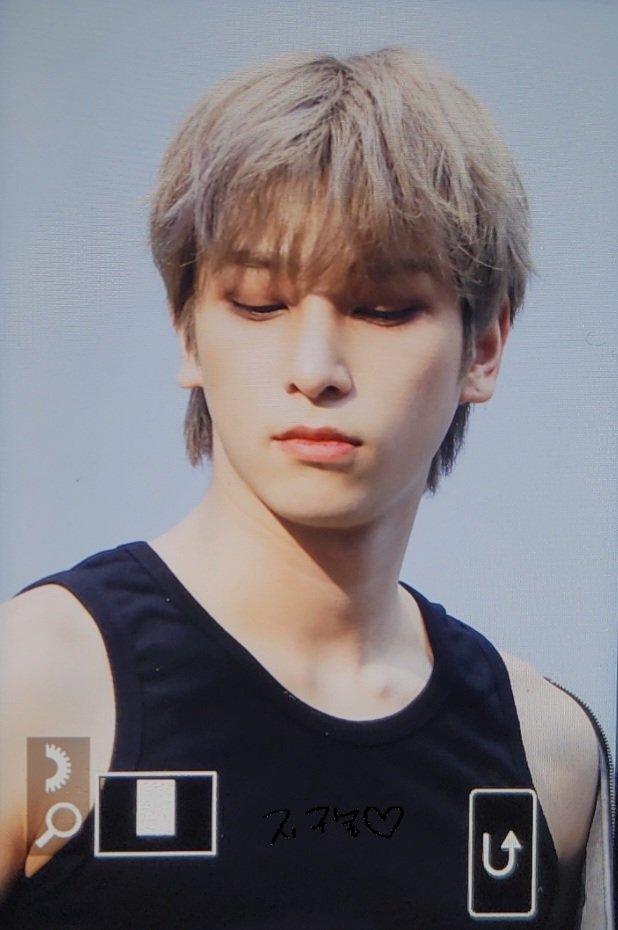 240404

반가웠어 인절미야~

#이한결 #한결 #LEEHANGYUL  #HANGYUL #BAE173 #멋있는_인절미