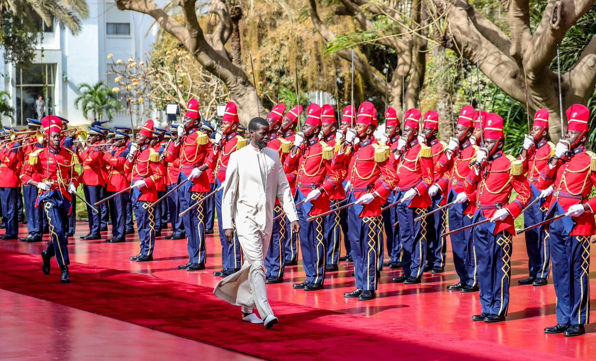 LarryMadowo's tweet photo. Presidential drip hits different in Senegal https://t.co/rgogErlrT2