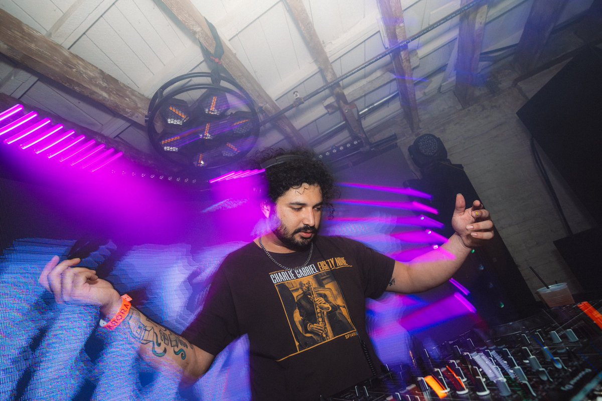 Seize + Assist tweet media