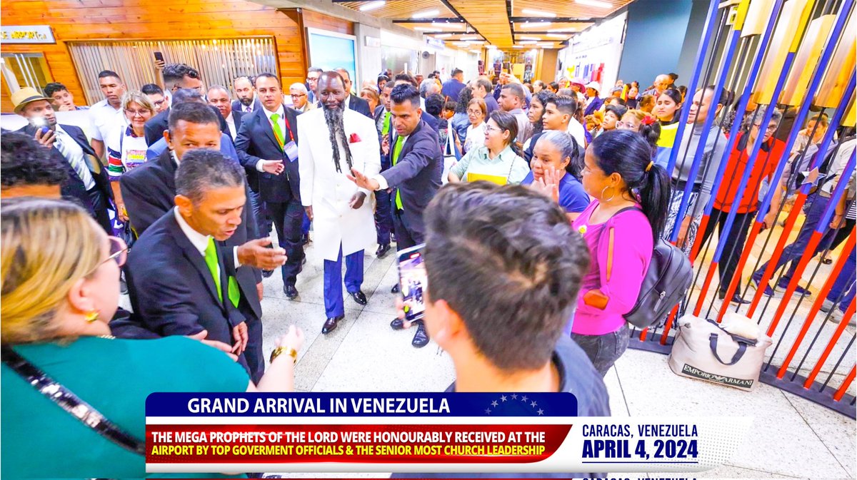 ItsIsaac_Snr's tweet photo. PROPHETS are the chosen &amp; called by God Himself. If you cannot emerge from the Thicket and start saying I'm the prophet of the LORD

FROM the bible viewpoint, All the PROPHETS of the LORD rebuked sins and redirected the church to Repentance #ArrepiénteteJesusViene
@Benny_Hinn https://t.co/AeI8ByWfjr