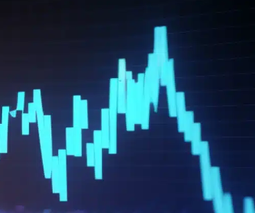 virtualven48715's tweet photo. Notably, USDT’s value dipped below the $1 mark following the terraUSD collapse in 2022, a situation mirrored by USDC in 2023 after the failure of Silicon Valley Bank impacted it.

While Tether has faced scrutiny over the genuine backing of its reserves, Ripple aims to distinguish itself by highlighting its regulatory compliance and licensure in multiple jurisdictions, including New York, Ireland, and Singapore.

Garlinghouse pointed out the regulatory uncertainties surrounding current market leaders, emphasizing Ripple’s regulated status as a critical differentiator in the stablecoin market.