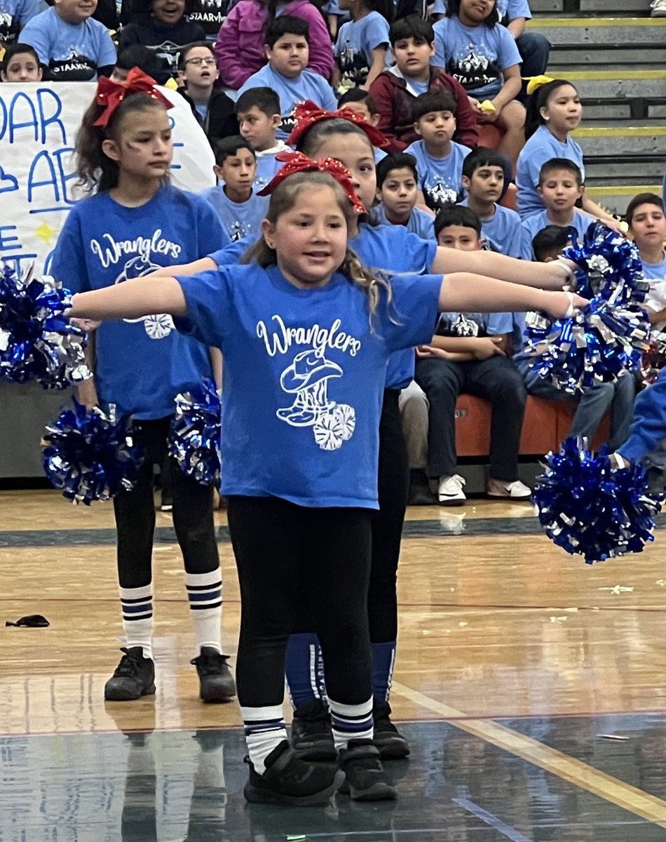 Pumping up the Wranglers at the Trailblazer STAAR Pep Rally! You got this! You’ve worked hard alongside your teachers all year and this is your time! #TeamSISD #Yahoo #TicketToSuccess Thank you @Americas_HS for hosting and to your amazing Student Activities Director and students!