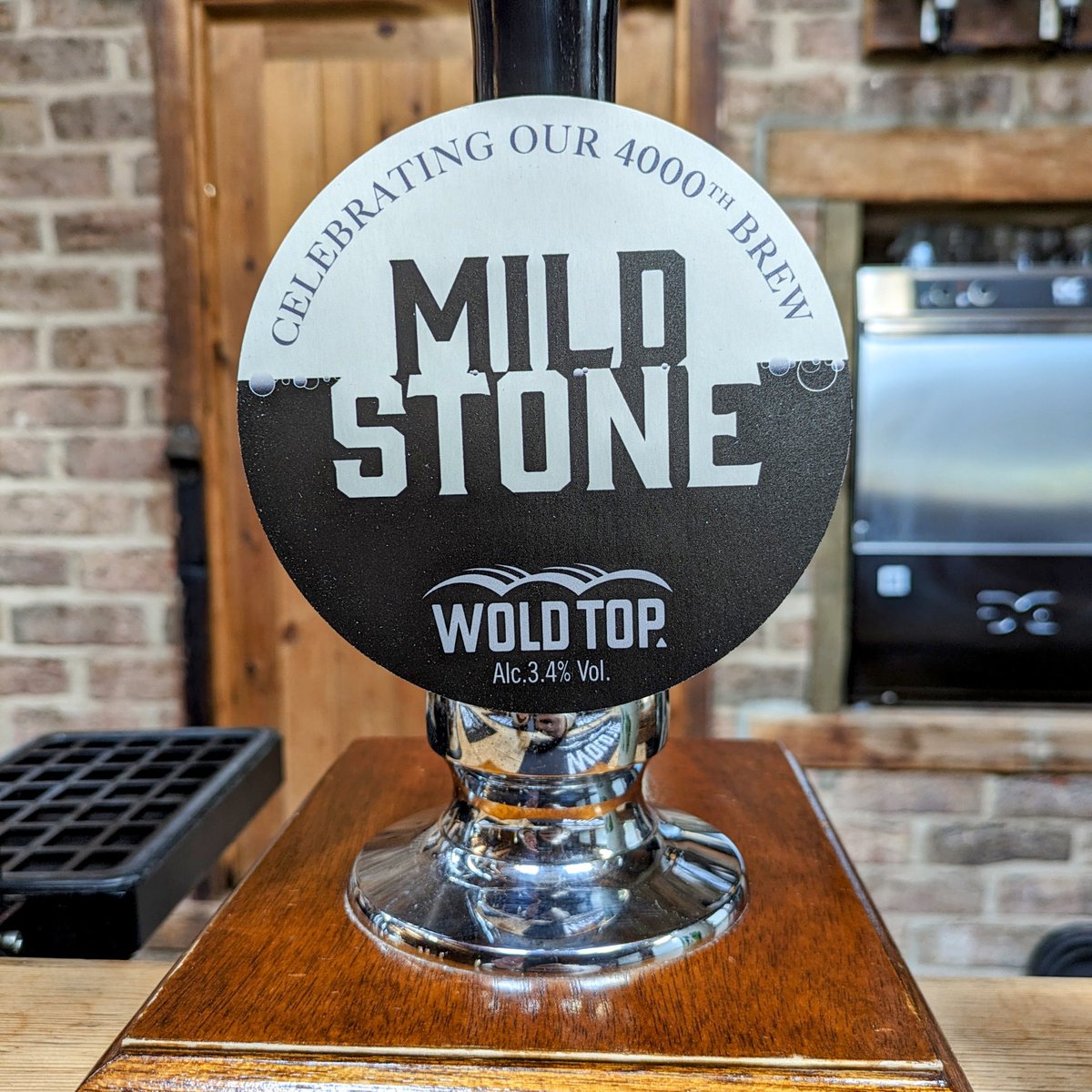 We’ve reached a great milestone in the brewery these last weeks - our 4000th brew! In celebration, we've created a special beer, Mild Stone. A beautifully smooth, mild beer. Available as a cask only special, hopefully appearing on a bar near you soon!