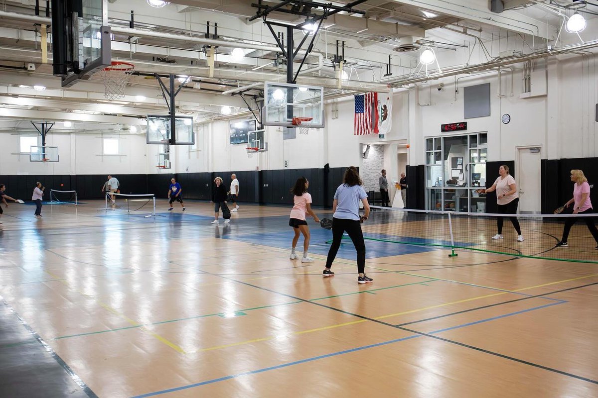 It’s the perfect weather to play pickleball at the Sports Complex Gymnasium! 🌧️ Bring your friends and stay warm during our Open Play Pickleball! Courts are available until 12:30 p.m. For more information, visit SantaClarita.gov/SCGYM or call (661) 250-3758. #pickleball
