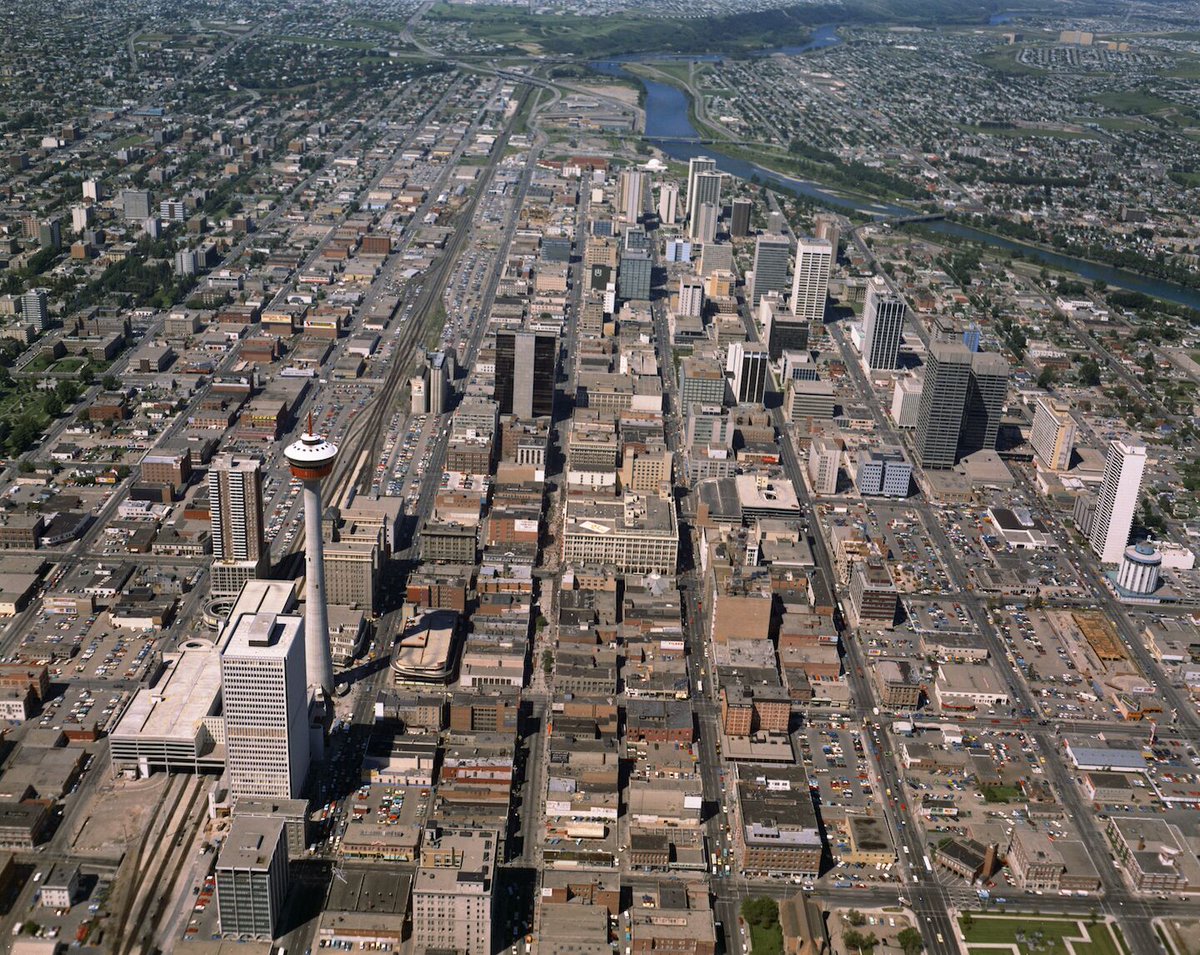 Another Thursday, another throwback! #calgarytower #downtownyyc #yyc #tbt