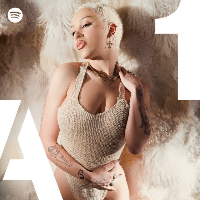dojaclouds's tweet photo. she’s taking it… https://t.co/Y9kBkpYppg
