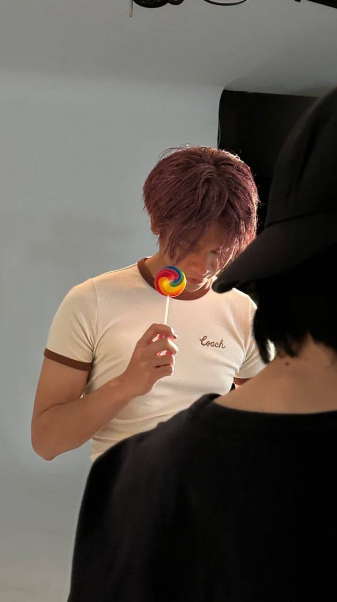 ndhrnsar's tweet photo. 🍭🤍 https://t.co/jQxkHrkDfs