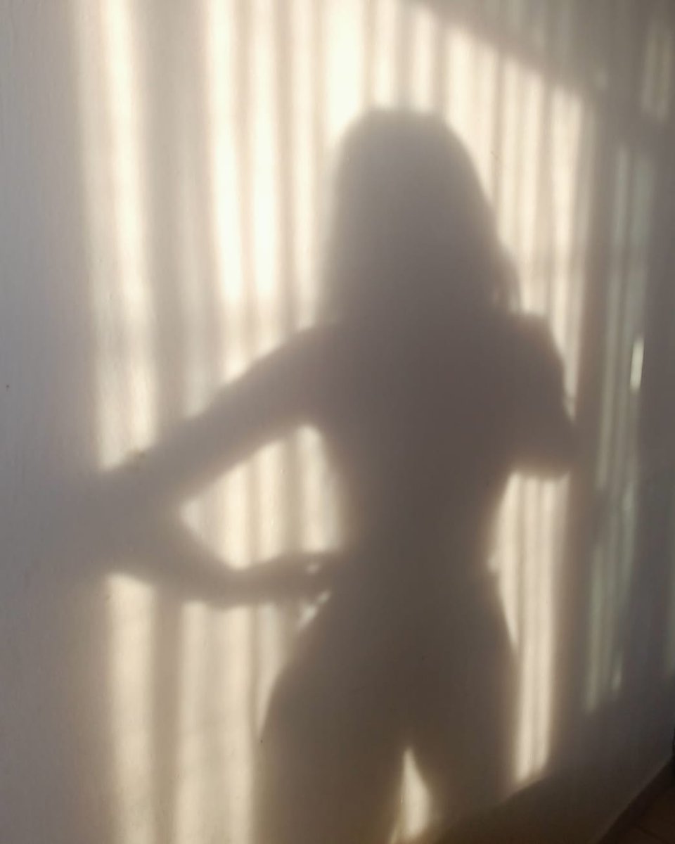 AngelaPiesitos's tweet photo. Buenos días ❤️🌞
#FOOTFETİSH #Nudes #Pies https://t.co/NWxdCroYCK