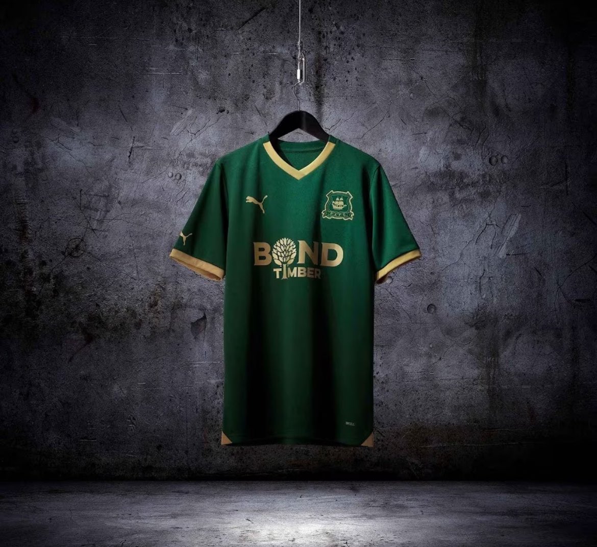 TheRamalyst's tweet image. Derby County will wear Puma next season.

Let’s hope for Plymouth rather than a Barnsley😂

#dcfc
