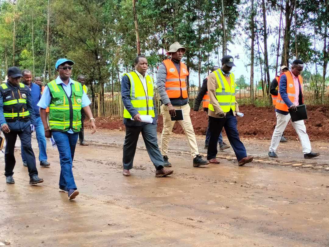 The Kenya Urban Roads Authority (KURA) Director General, Mr. Silas Kinoti is effectively demonstrating the importance of leading by example. By staying focused on the project and taking a proactive approach he is setting a positive tone for others to follow. His actions speak…