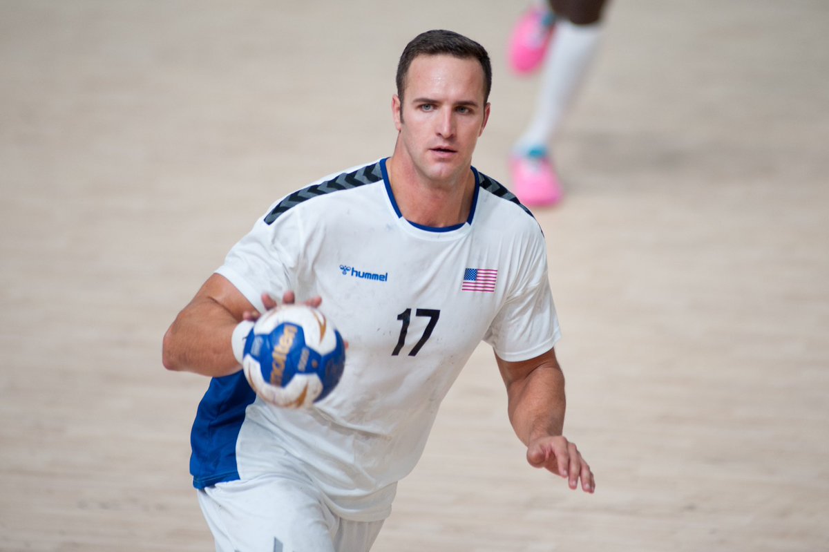 USATH's tweet photo. The Department of the Air Force has named Drew Donlin as its 2023 Male Athlete of the Year! 💯

He represents the 🇺🇸 on both our Beach and Indoor National Teams, while serving as a Captain in the @SpaceForceDoD! 🌌 

Congratulations, Drew! 👏👏👏

📰 ➡️ https://t.co/REeAjsGwn1 https://t.co/cAfpSiC3eb