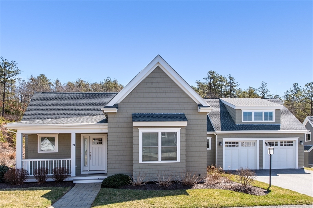 4.4.2024 Homes Just Listed for Sale This Week in Bridge Gate and 55+ Seton Highlands neighborhoods, plus more homes and land for sale at The Pinehills, Plymouth MA hubs.ly/Q02rS5n-0 Start with an overview at The Pinehills Summerhouse, 33 Summerhouse Drive. 📞508 209 2000