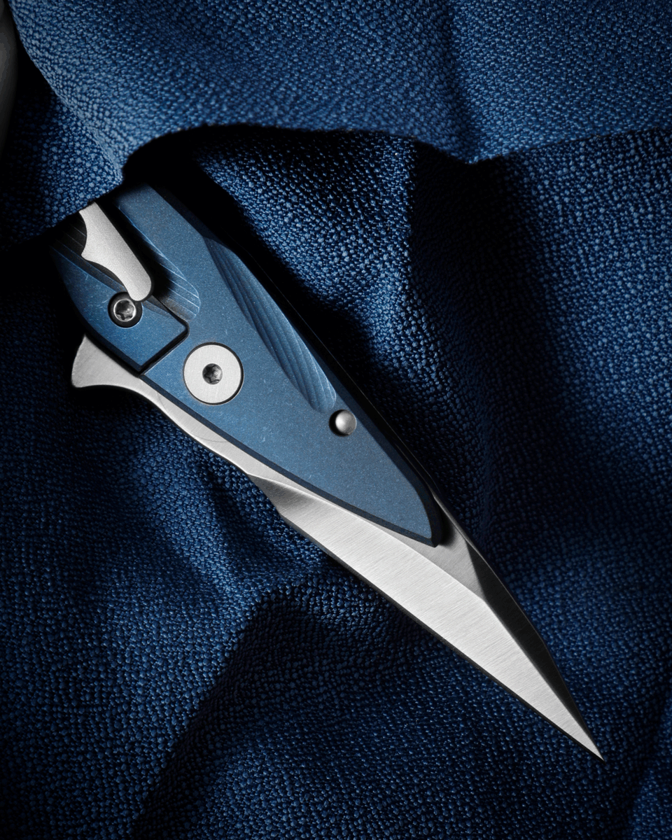 FishPetrified's tweet photo. A new bird came to the fish pond today

-Flipper
-Frame lock
-M390

———————————————
#EDC #petrifiedfish #bestedc2024 #M390
#PPFE10 Hummingbird https://t.co/nGDM5MQ2XW