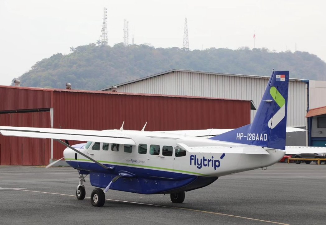 Felicito y deseo éxitos a la aerolínea Flytrip que hoy se convierte en la tercera aerolínea comercial en Panamá 🇵🇦

Estamos encantados de ofrecer más opciones de vuelo para nuestros pasajeros. ¡Esperamos seguir creciendo juntos y brindando experiencias de viaje excepcionales!