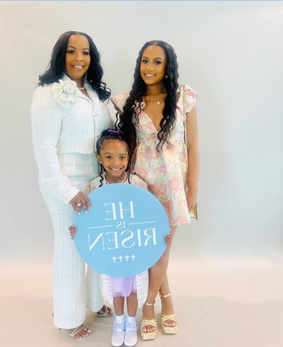 Keyfactor83's tweet image. My Family 💯🙌🏾🐐