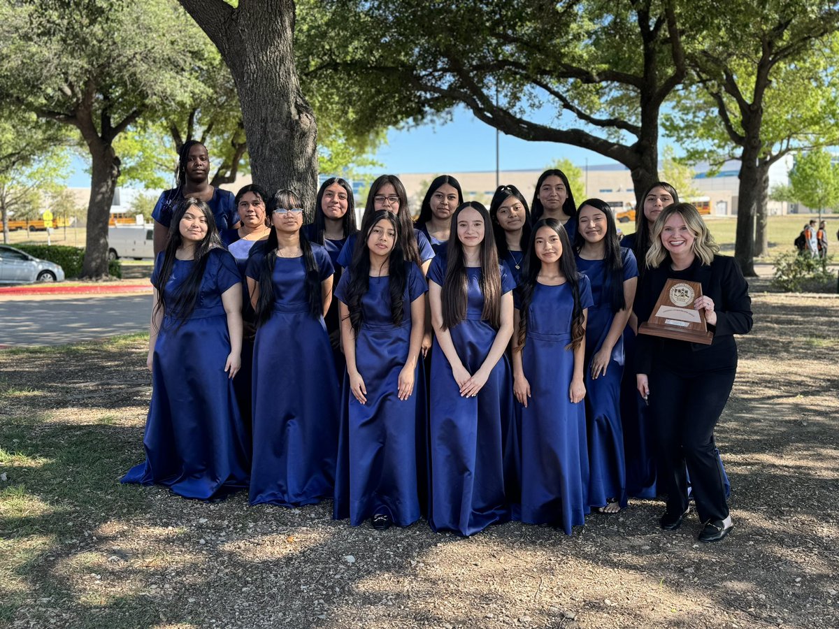 Who is bringing home a sweepstakes?? @OBanion_Bisons choir, that’s who! Congratulations Ms. Luna and our amazing choir for earning all 1’s at today’s UIL Region 3 Middle School Choir Concert and Sight-Reading Contest!! We are PROUD of you!! 👏 🌟🧡💙🦬