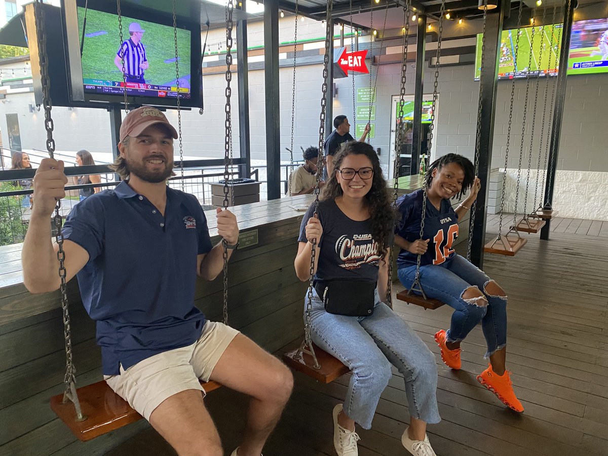 UT San Antonio Alumni tweet media