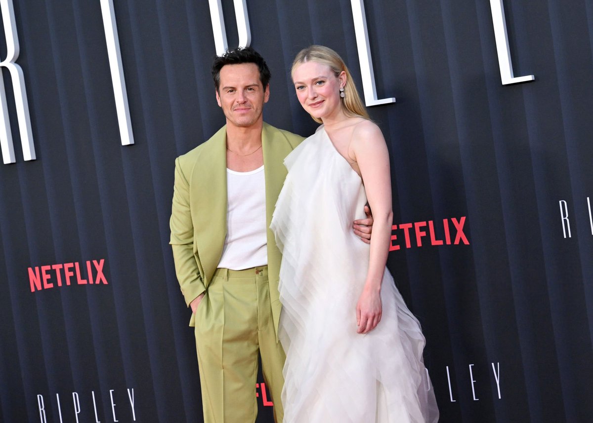 DakotaFSource's tweet photo. Dakota: "Ripley" Los Angeles premiere - April 3, 2024 - Part 2: https://t.co/CoCaFU0Aa1
#DakotaFanning #Dakota #Fanning #DakotaFanningDaily #DakotaFanningSource #Appearances #Ripley #Premiere https://t.co/4RX7Xjz7Wk