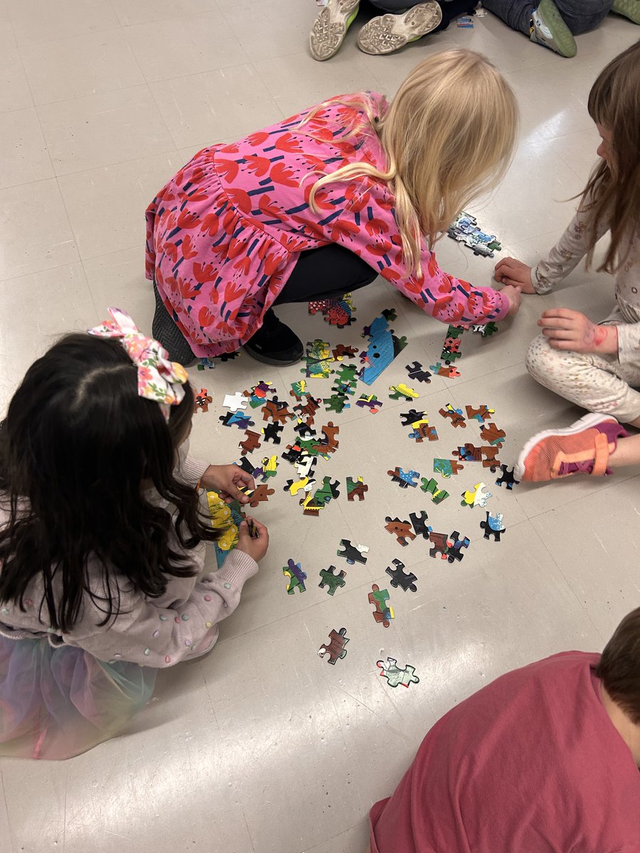 Laura Secord School tweet media