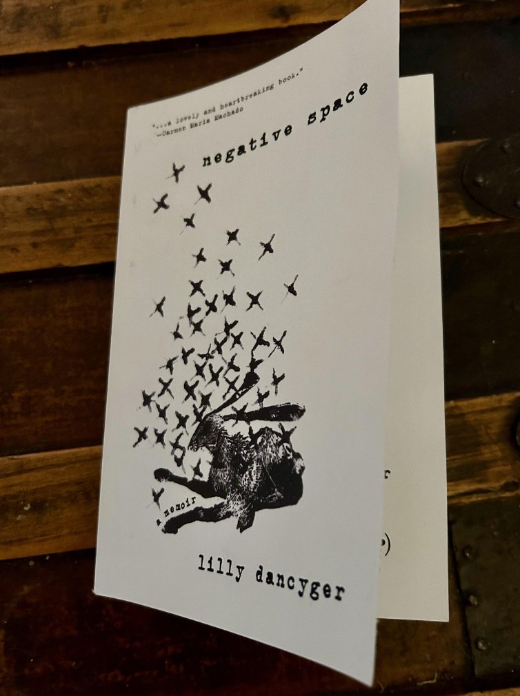 'No satisfactory answers would ever be found, but the searching, the deepening & sharpening of the questions is what carries the inquisitive, creative mind through life—and it's what keeps a relationship alive with someone who's not.' LOVED this memoir by @lillydancyger