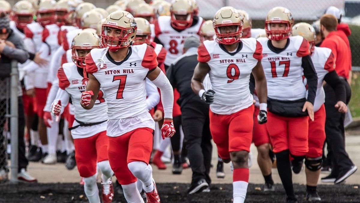 Blessed to say I’ve received an offer from seton hill🏁 @CoachKevinMay