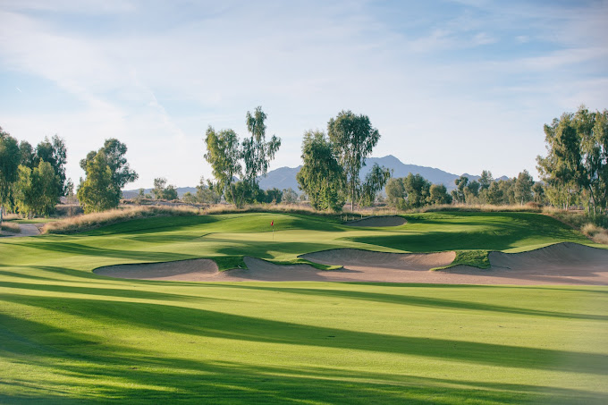 Coming up to the turn in what should be an exciting team finish between Sac State and @LBSUWGolf at the top of the 21-team field at the Wyoming Cowgirl Classic! #GoBeach results.golfstat.com/public/leaderb…