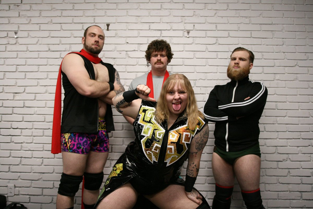 The Rowdy Rough Boys & The Power Rough Girl😈😎 @stlanarchy #prowrestling #WrestleMania