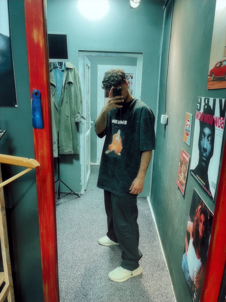 TEE๐ง tweet media