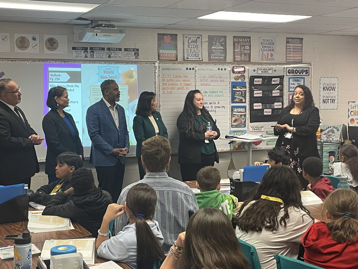 We welcomed @usedgov @SecCardona this morning at Dearing ES and visited Ms. Sanjurjo's class! Ms. Sanjurjo is now a teacher through the PPP w/ @unlvcoe. She completed the program w/ no debt & has a great job teaching. Without the program, she'd still be a long-term sub. #ESSERIII