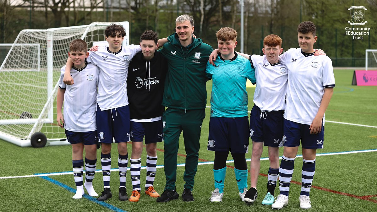 Premier League Kicks Cup 🏆 Thanks to Kacper Pasiek, Cole McGhee, Liam Millar and Jack Whatmough for coming along to today's #PLKicks event. The lads spent time engaging with participants and giving some words of inspiration to our teams. 🤝 #PLMoreThanAGame #PNECET | #pnefc