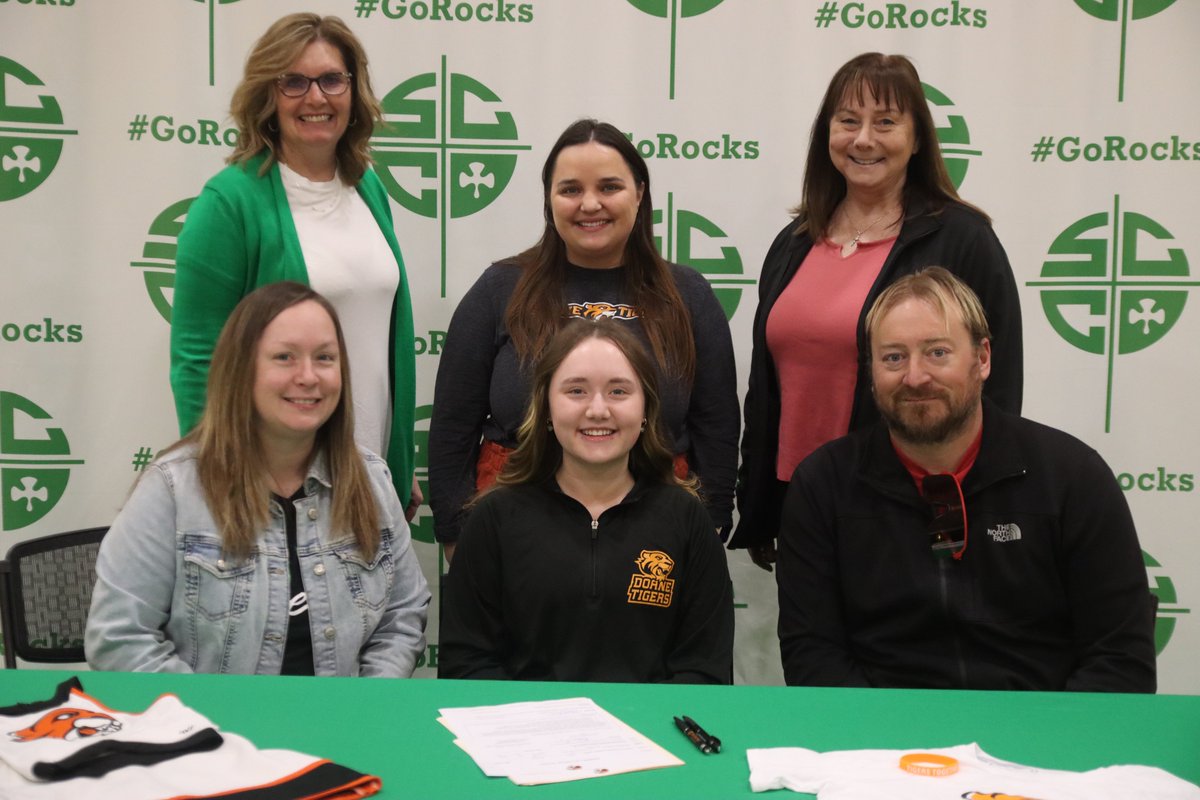 ScotusCC's tweet image. Senior Makenna Barels signed her letter of intent to join the cheerleading team at @doanecheerdance this morning. 

Congratulations to Makenna and her family! Makenna was joined by her parents, siblings, coaches and Scotus students.

#GoRocks #nebpreps
