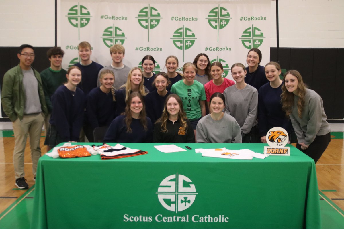 ScotusCC's tweet image. Senior Makenna Barels signed her letter of intent to join the cheerleading team at @doanecheerdance this morning. 

Congratulations to Makenna and her family! Makenna was joined by her parents, siblings, coaches and Scotus students.

#GoRocks #nebpreps