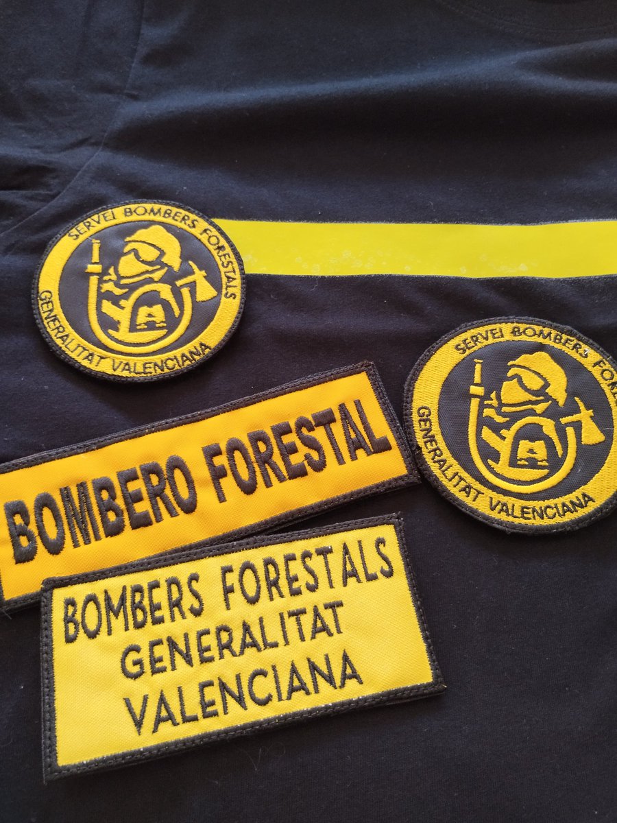 Muy contento con mi nuevo pedido de camiseta y parches de @mistrabajosaman poco a poco voy ampliando mi colección.
#BomberosForestales
#BombersForestals
#LosDeAmarillo 
#BBFF