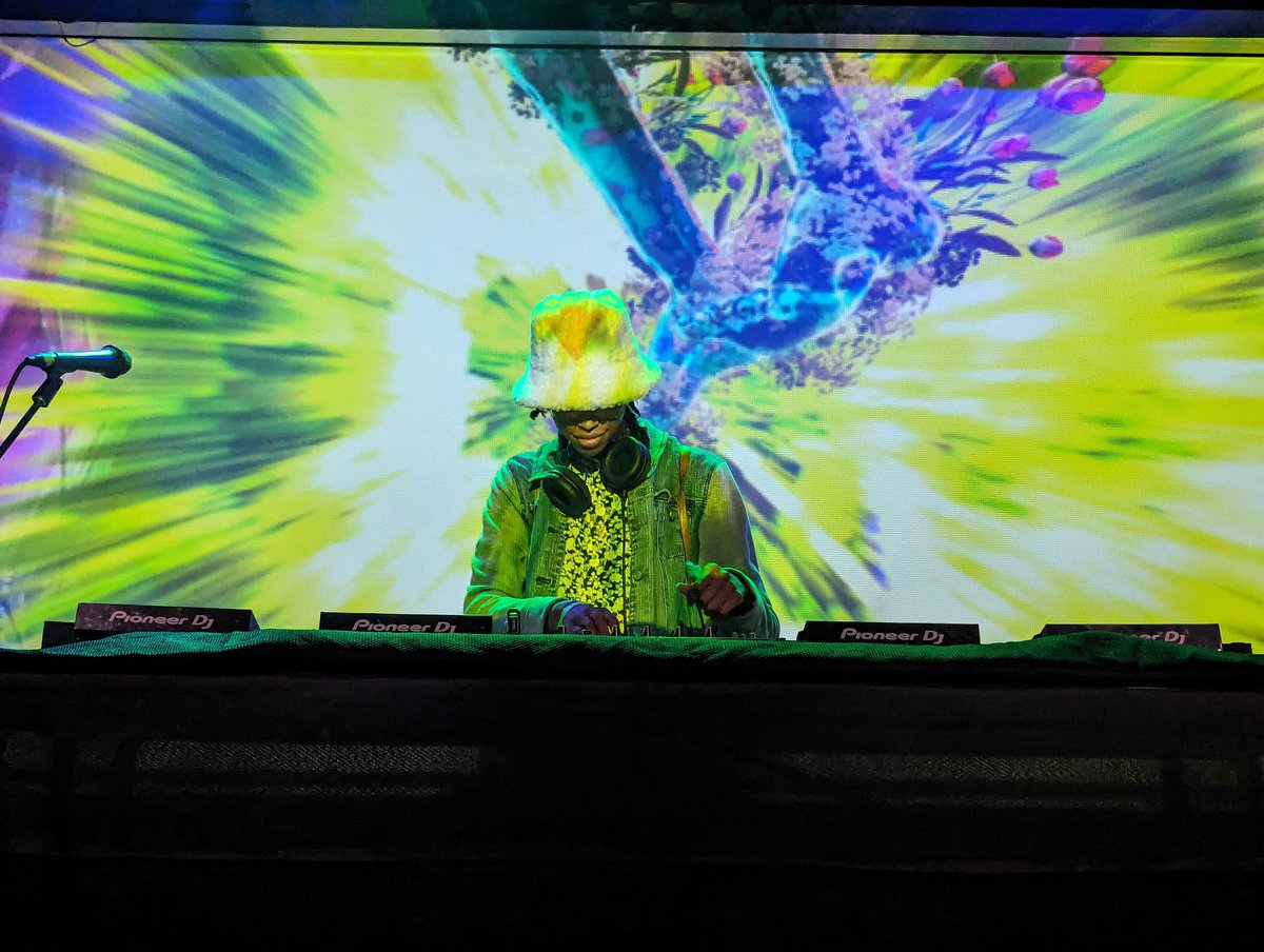 Down Deep Productions tweet media