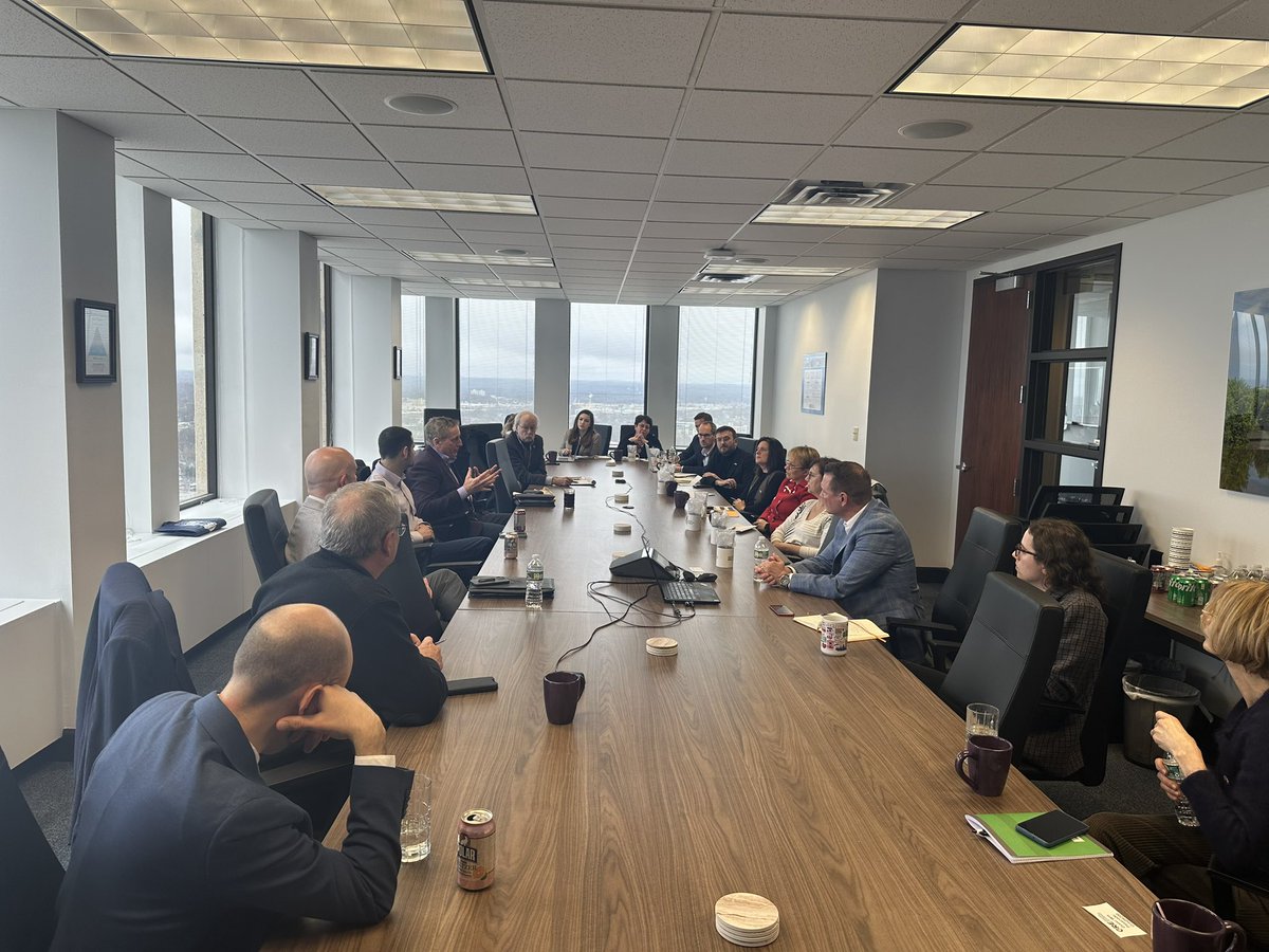 RochesterChambr's tweet image. .@BobDuffyROC &amp;amp; our team were honored to join partners @GRERochesterBiz &amp;amp; @CityRochesterNY to welcome a delegation from our sister city in France, @MetropoleRennes, including mayor @NathalieAppere 🇫🇷

We look forward to continued partnership &amp;amp; joint economic development efforts!