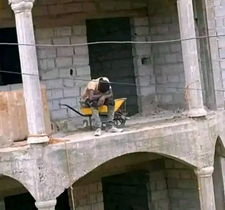 Even if your battery is 1% leave a heart 💙 for this young king 🙏