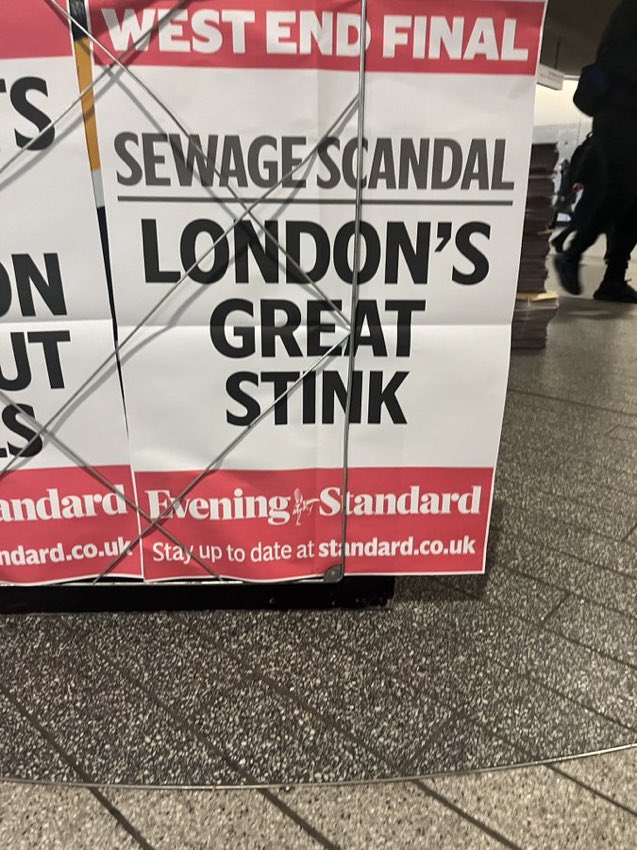 Anyone anywhere near a news stand in central London this evening that could possibly grab me one of these posters? Please! @EveningStandard 😎
