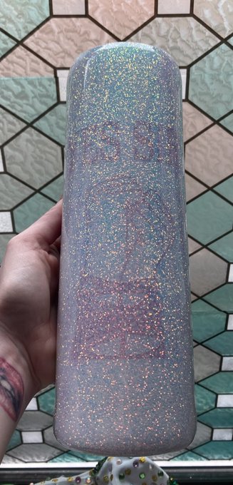 Some good news: my custom water bottle from ClassySassyTrashy Designs arrived! Looooookit her: she&rsquo;s
