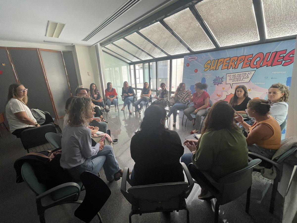 BPSOCanarias (@bpsocanarias) on Twitter photo Éxito en el taller de la Jornada. Más de 90 profesionales (enfermerxs, médicxs, auxiliares) compartiendo cómo mejorar la captación y retención de los Impulsores. #BPSO <a href="/CECBE_JBI/">CECBE</a> <a href="/Investenisciii/">Investén-isciii</a> <a href="/SanidadGobCan/">Sanidad Gobcan</a> <a href="/DorisGrinspun/">Dr. Doris Grinspun 🇨🇦 RN, PhD, FAAN, O.ONT</a> Éxito en el taller de la Jornada. Más de 90 profesionales (enfermerxs, médicxs, auxiliares) compartiendo cómo mejorar la captación y retención de los Impulsores. #BPSO <a href="/CECBE_JBI/">CECBE</a> <a href="/Investenisciii/">Investén-isciii</a> <a href="/SanidadGobCan/">Sanidad Gobcan</a> <a href="/DorisGrinspun/">Dr. Doris Grinspun 🇨🇦 RN, PhD, FAAN, O.ONT</a>
