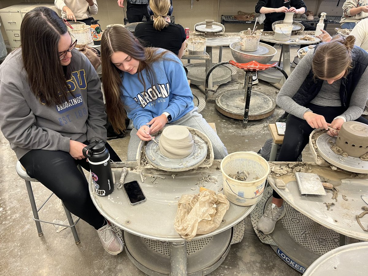 The girls putting in work in the studio🔨🔨🔨.  Making plays in the classroom, athletics, and the arts!