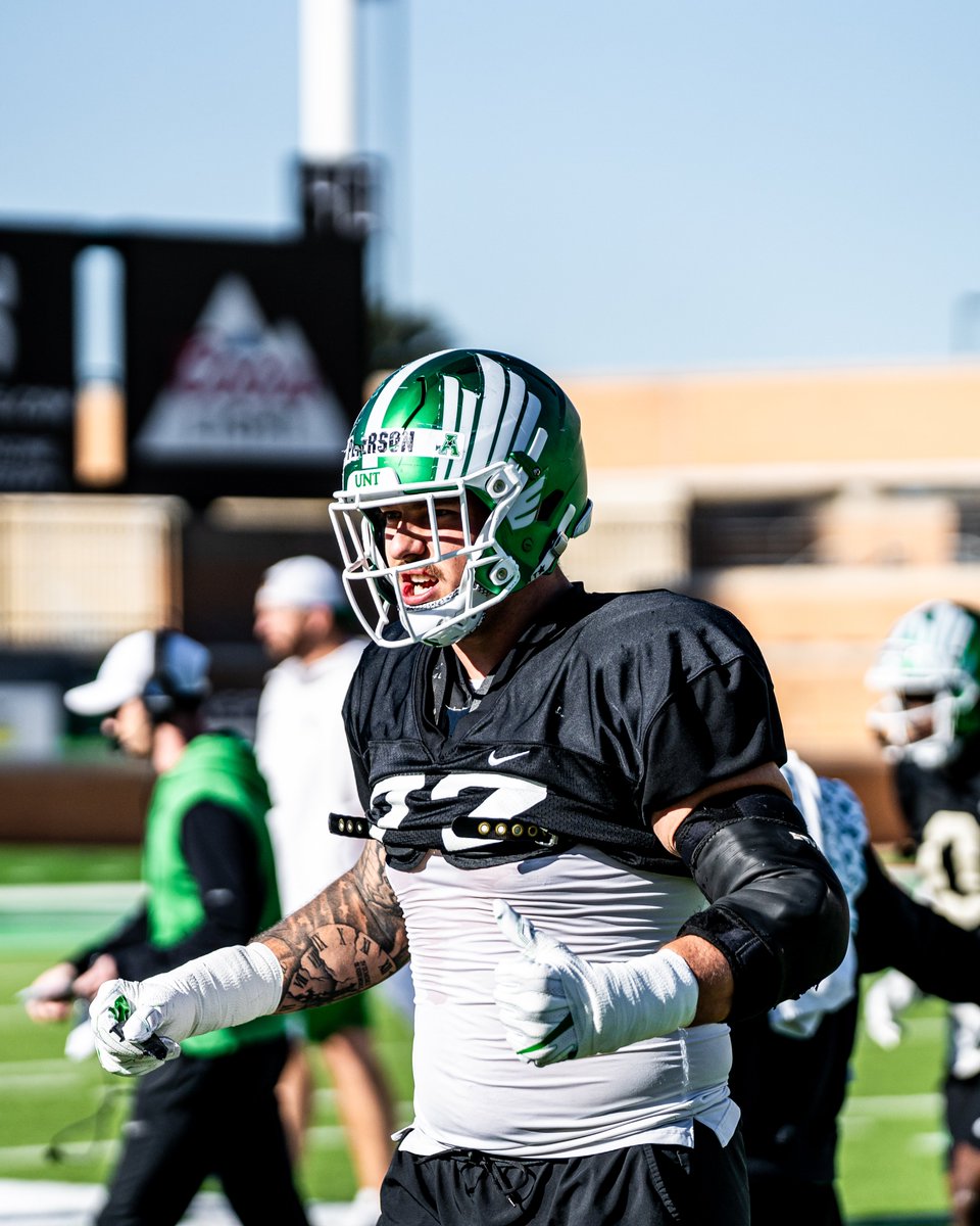 Last practice before the Green and White Spring Game 🟢⚪️

#GMG🦅